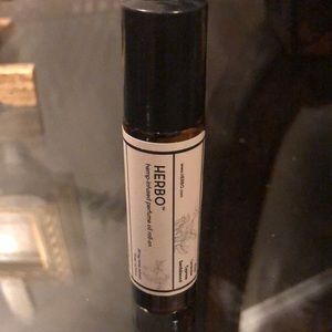 NWOT HERBO hemp infused perfume oil roll on .3 oz no box